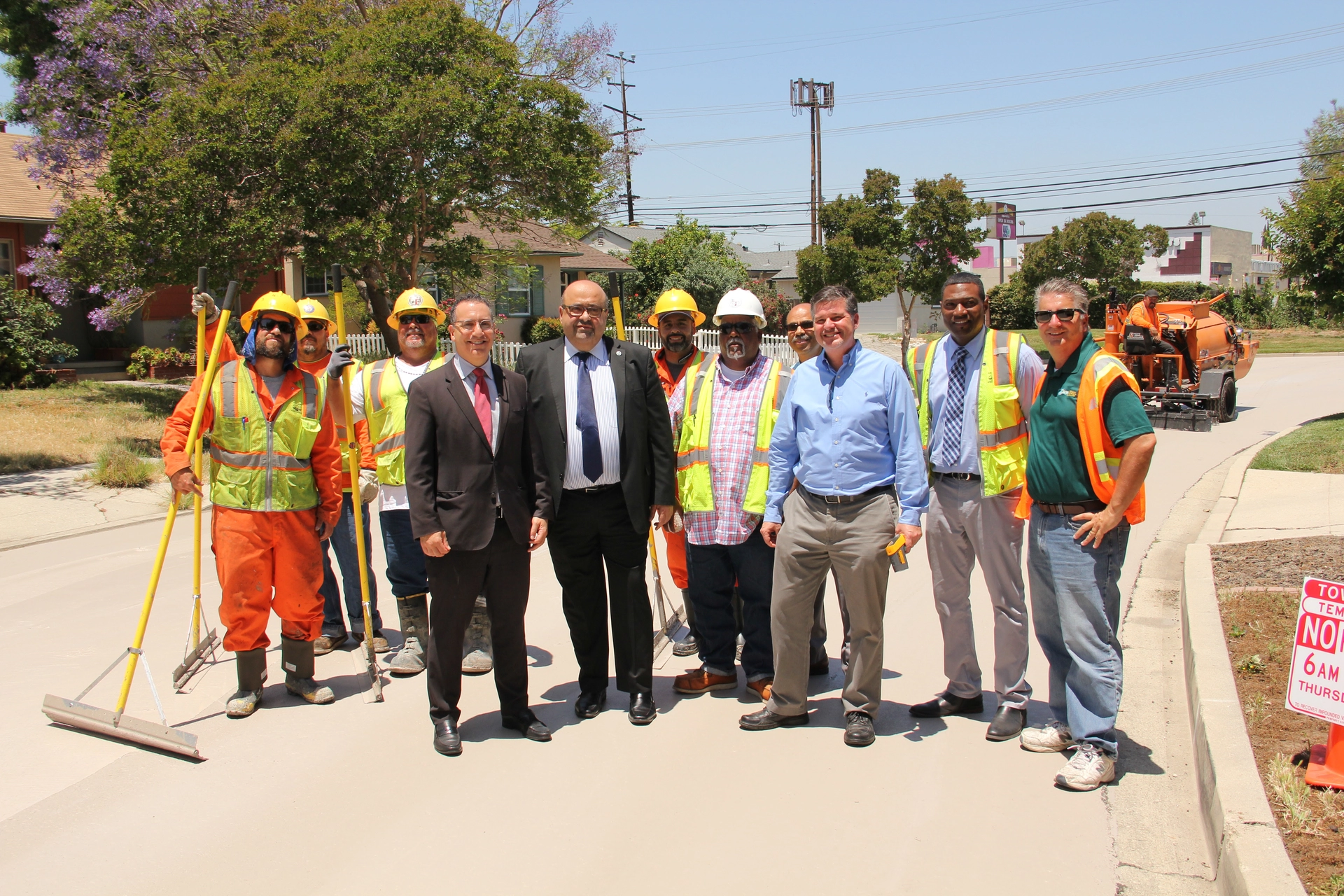 Blumenfield at Cool paving site